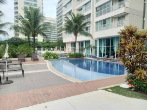 Lindo Flat na Barra da Tijuca próximo a shopping e praias
